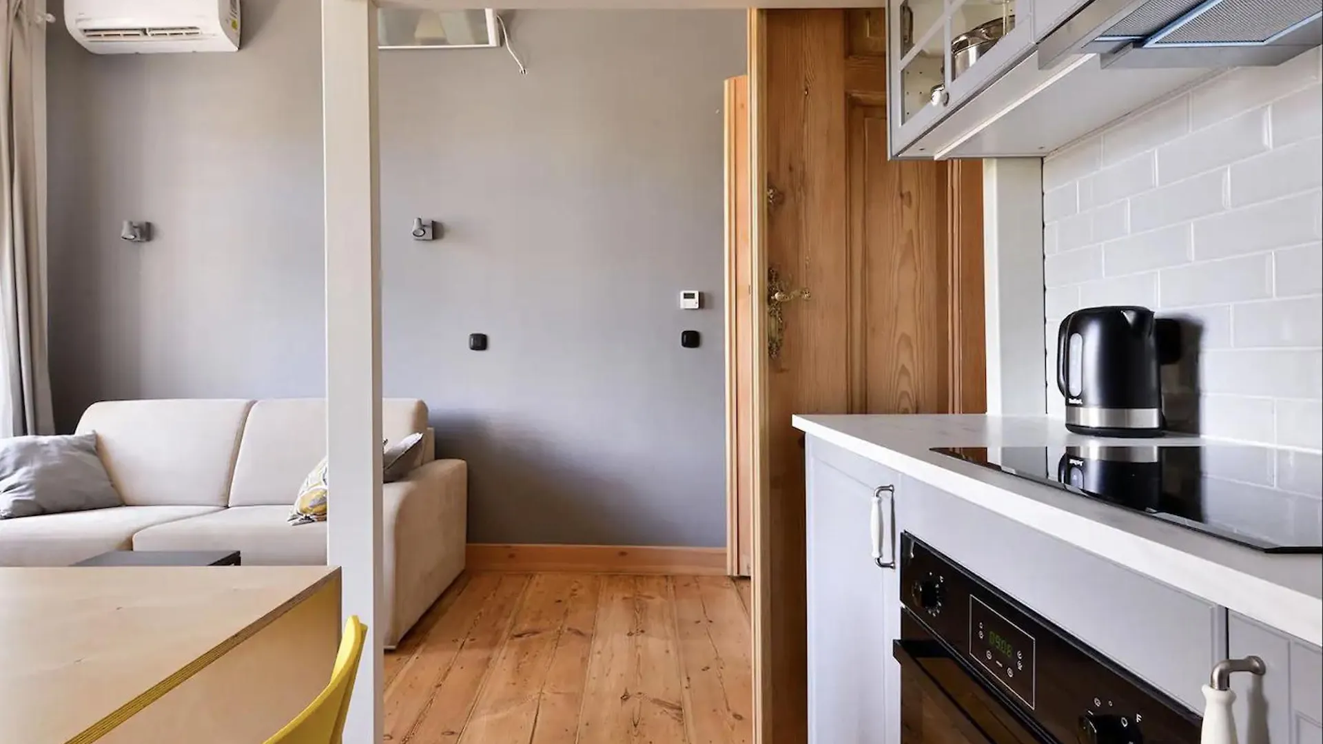 Comfort & Modern Apartment Studio By Market Square With Ac As Home S4 ヴロツワフ ポーランド